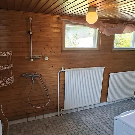 Comfortable House With A Wood Sauna Near The A4 Motorway Апартаменты
