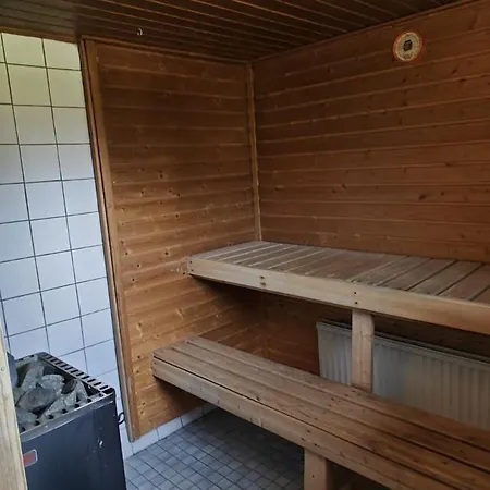 Comfortable House With A Wood Sauna Near The A4 Motorway Апартаменты Оулу